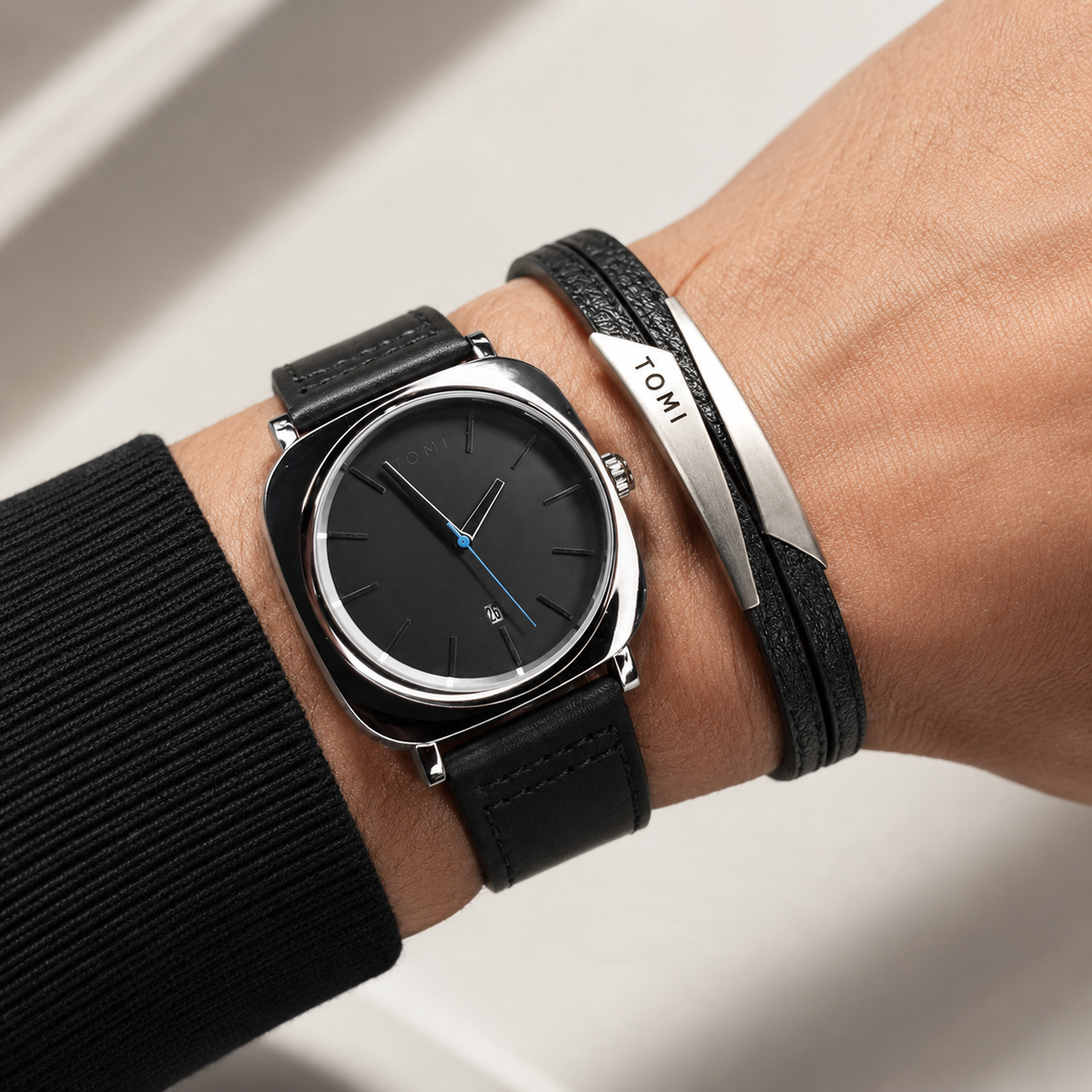 Tomi Black Business Class Watch